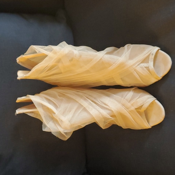 Nets - Picture 2 of 11